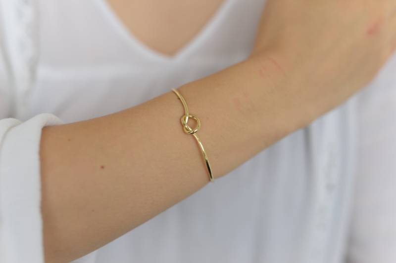 Liebesknoten Armreif Verstellbar - Goldener, Silberner Oder Roségold Armreifen Liebesknoten Armreif Verstellbar - Goldener, Silberner Oder Roségold Armreifen von StellaKobenhavnShop