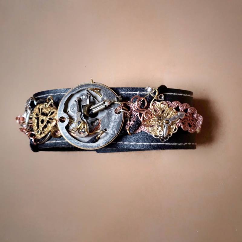 steampunk Armband - Herz & Zahnräder steampunk Armband - Herz & Zahnräder von StellarSteampunk