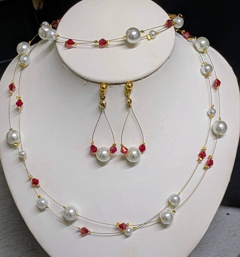 Halskette Aus Weißen Perlen Und Rotem Kristall, Braut-Halsband, Armband, Ohrringe, Braut-Accessoire, Edelstahl, Geschenk Für Frauen von Stelycrea