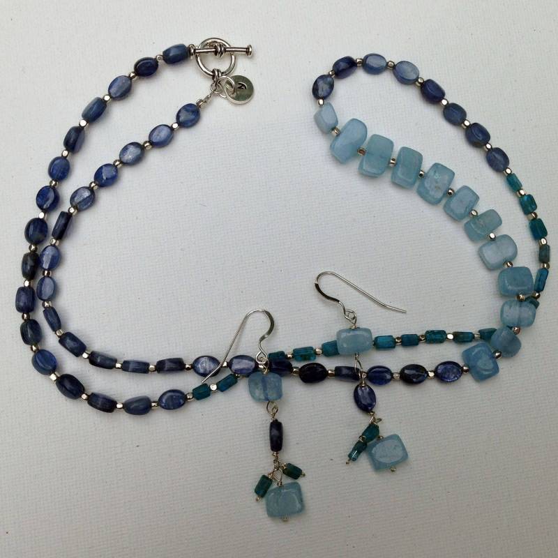 Aquamarin Und Kyanit Fliesen Halskette Ohrringe Set von StephMurrayJohnson