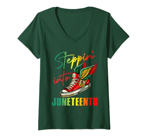 Damen 1865 Juneteenth Jugendschuhe Steppin' Into Like My Ancestors T-Shirt mit V-Ausschnitt Damen 1865 Juneteenth Jugendschuhe Steppin' Into Like My Ancestors T-Shirt mit V-Ausschnitt von Steppin' Into Juneteenth