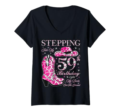 Damen Ich trete in Meinen 59. Geburtstag mit Meinen Stiefeln auf dem Boden T-Shirt mit V-Ausschnitt von Stepping Into My Birthday Cowgirls Birthday Party