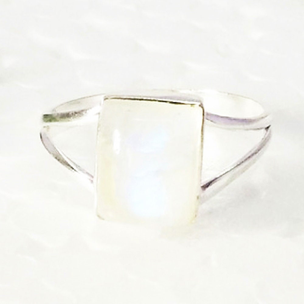 925 Sterling Silver Rainbow Moonstone Ring Handmade Jewelry Gemstone Birthstone von SterlingBirthstones