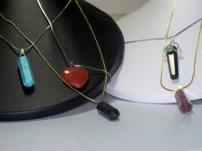 Individuelle Edelstein Punkt Anhänger Obsidian Mit Adventurin Oder Rosenquarz, Markasit , Und Mehr Verschiedene Preisstufen. Zu Süß, Um Zu Verpassen von SterlingDragonDesign