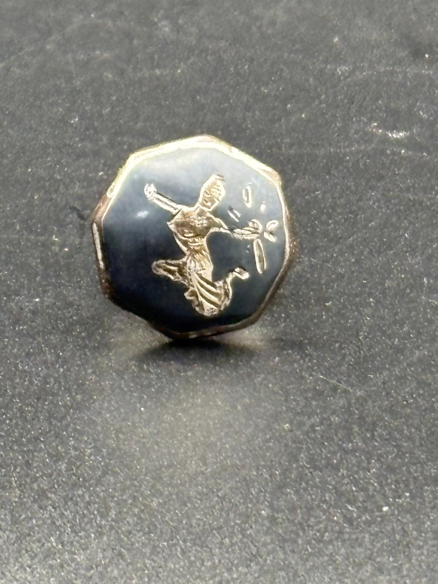 sterling Silber Krawattennadel - Mekkala, Göttin Des Lichts von SterlingIris