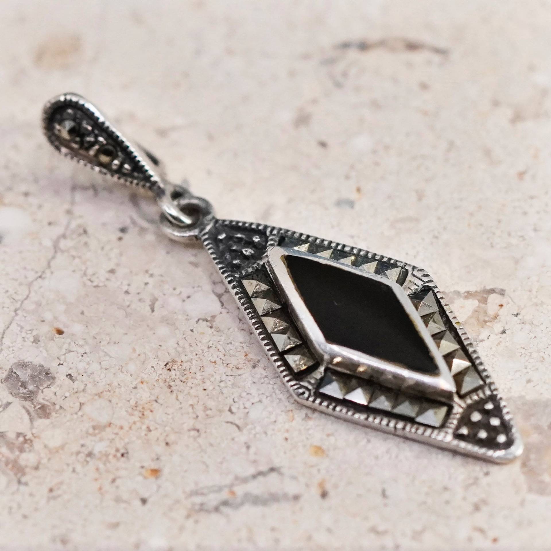 Vintage Sterling 925 Silber Handgefertigter Anhänger Mit Onyx Und Markasite Details, Gestempelt von SterlingLoverShop