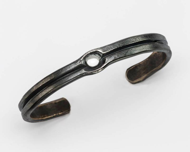 Silberniete Manschette Männer Und Frauen Silberniete Manschette Männer Und Frauen von SterlingSteel