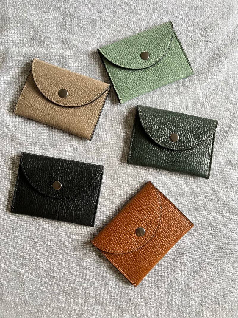 Kleiner Damen Leder Geldbeutel Geldbörse Tasche Passend Zum Lederrucksack Zur Handtasche 2 in 1 Macaron Und Clutch Kartenetui Kreditkarte von SternenloopShop