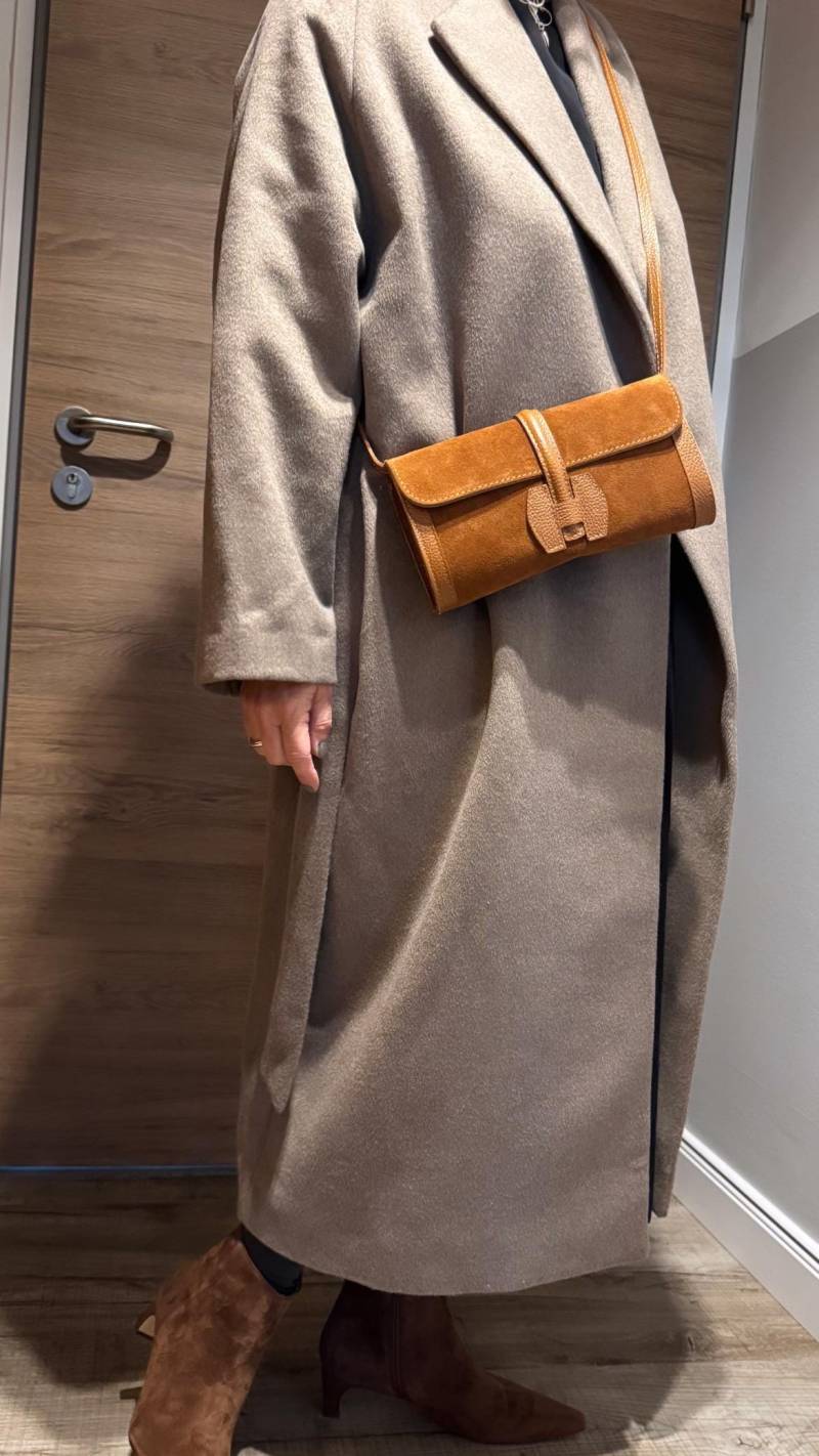 Personalisierte Wildleder Lederclutch Clutch Handtasche Ledertasche Tasche Umhängetasche Leder Crossbody Inkl Ledergurt Braun Cognac Taupe von SternenloopShop