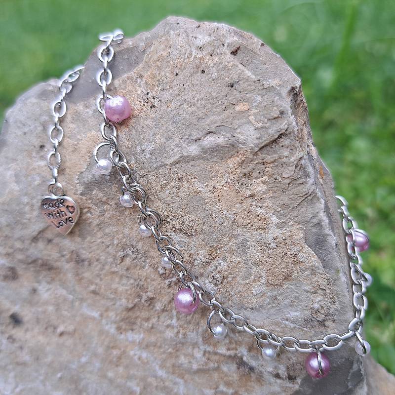 Perlen-Armkettchen Mit Herz-Anhänger Filigraner Schmuck Rosa Weiß Schimmernde Perlen Modeschmuck Geschenk Für Sie Armband Schick Perlen-Armkettchen Mit Herz-Anhänger Filigraner Schmuck Rosa Weiß Schimmernde Perlen Modeschmuck Geschenk Für Sie Armband Schick von SternenseeMalerei
