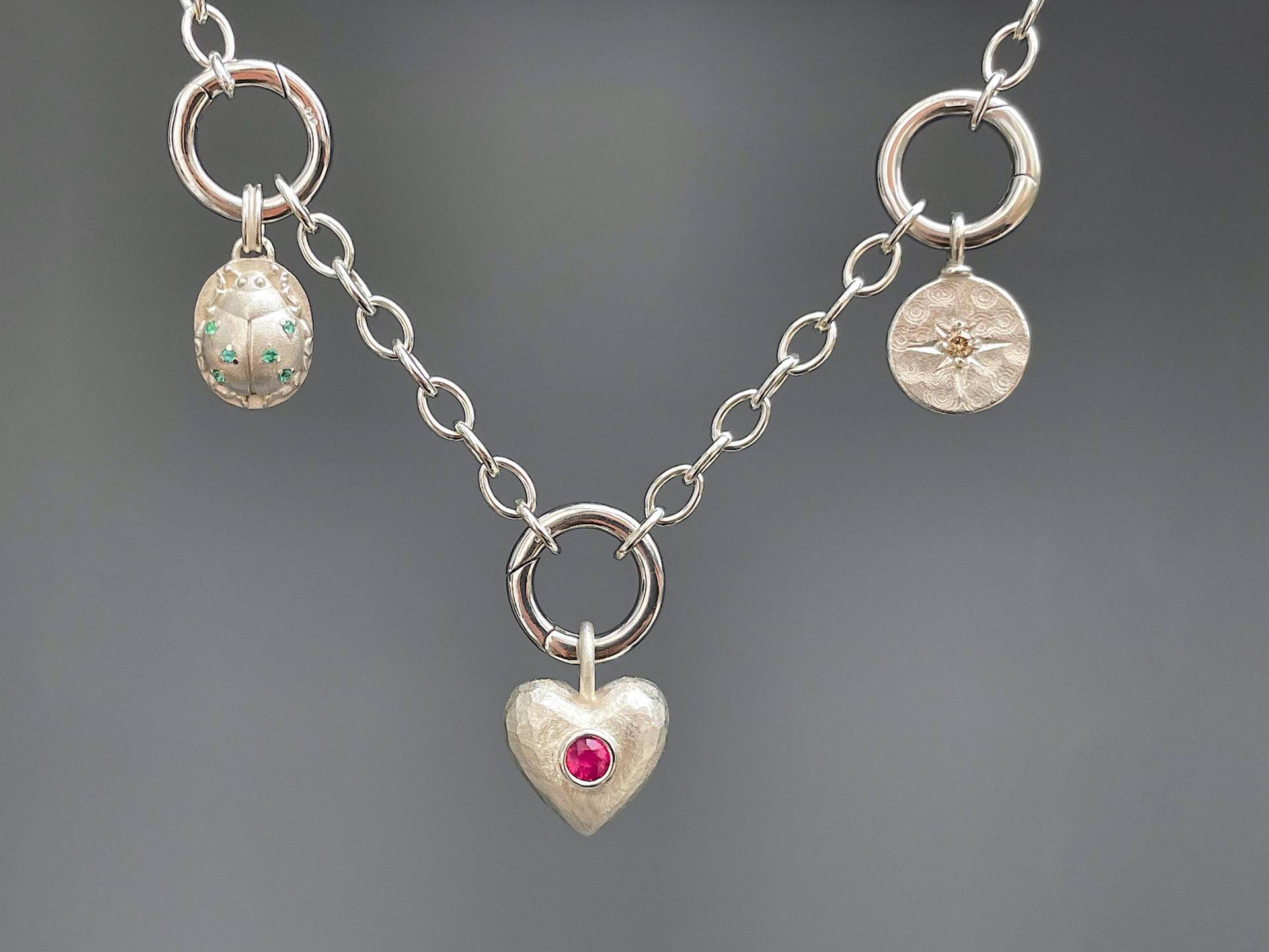 Schwere Ankerkette Mit 3 Wechselverschlüssen Und Wahlweise Charm Anhängern Herz Rubin , Marienkäfer Smaragd, Stern Brillant von SternenstaubAtelier