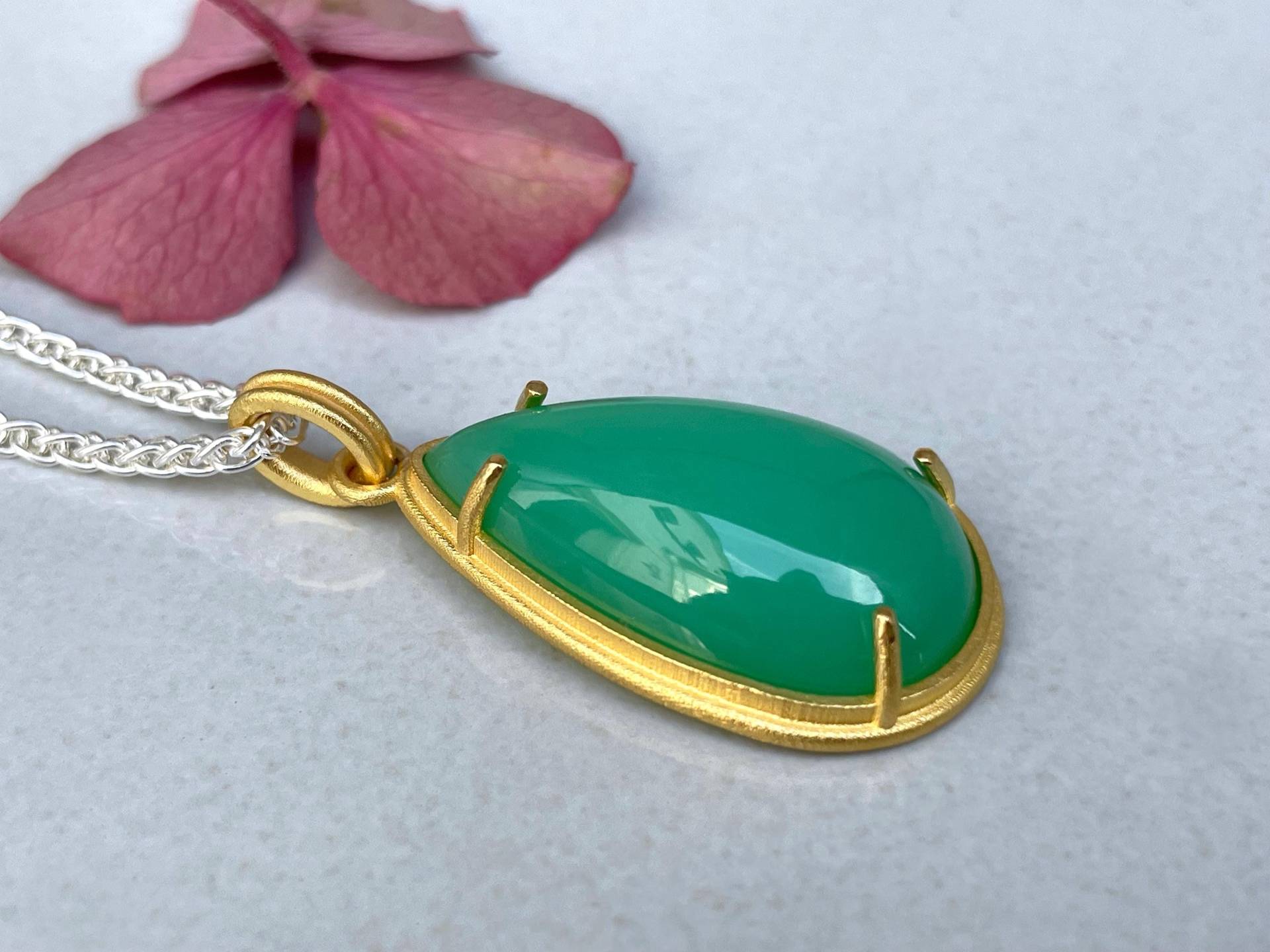 Schwerer 900Er Gold Anhänger Mit Großem Chrysopras in 17, 4 Karat - 22 Ct Cabochon Vom Goldschmied von SternenstaubAtelier