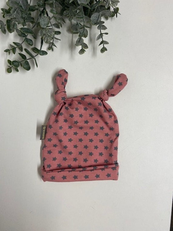 Baby Knötchen Mütze Aus Jersey-Gr. 56 -Hellrosa/ Graue Sterne - Ideal Für Den Frühling von Sternschnuppeklaas