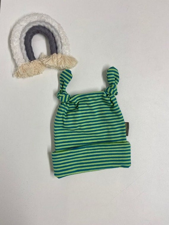 Baby Knötchen Mütze Aus Jersey -Limone/ Türkis - Unisex Gestreiftes Design Ideal Für Den Frühling von Sternschnuppeklaas