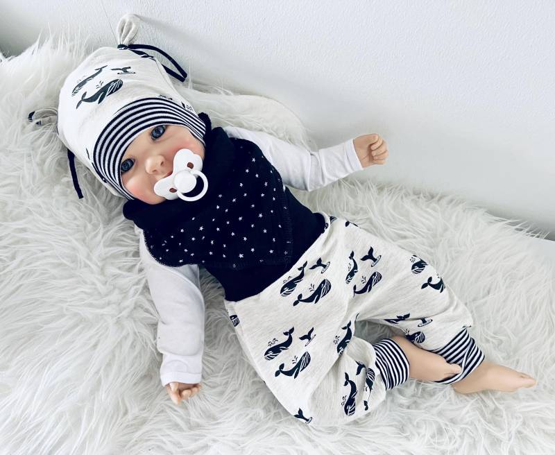 Baby Pumphose & Mütze Set Wal Pottwal Mitwachshose Neugeborenen Geschenk Geburt Taufe Geschenkset Neutral von Steuerbord