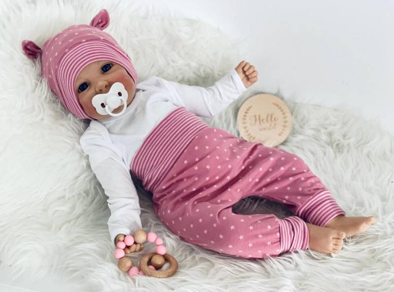 Baby Sterne Pumphose 50-98 Mütze Hose Lätzchen Neugeborenen Geschenk Geburt Taufe Geschenkset Mädchen Set Mitwachshose Schlupfhose Baby Sterne Pumphose 50-98 Mütze Hose Lätzchen Neugeborenen Geschenk Geburt Taufe Geschenkset Mädchen Set Mitwachshose Schlupfhose von Steuerbord