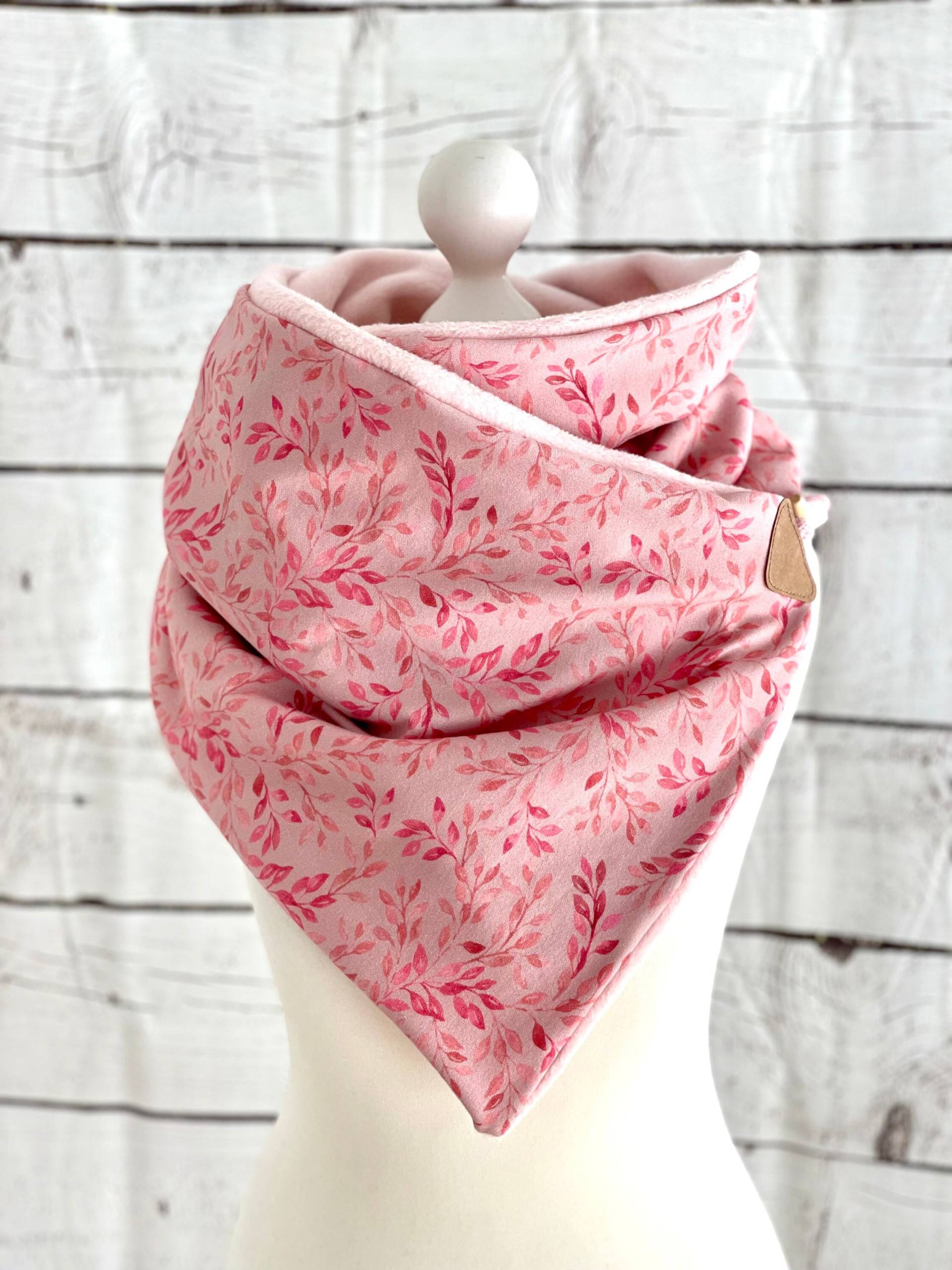 Wende - Wickelschal Zweige Rosa/Marine Baumwoll- Fleece Dreieckstuch/Dreiecksschal Loop Schal Damen Knopfschal Knit Strick Optik von Steuerbord