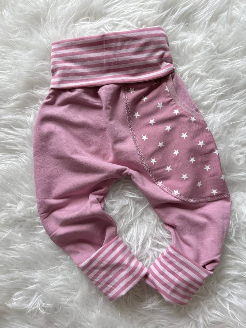 sterne Sweat Pumphose Gr. 50-98 Altrosa Baby Mitwachshose Neugeborenen Hose Geschenk Geburt Taufe Mädchen von Steuerbord