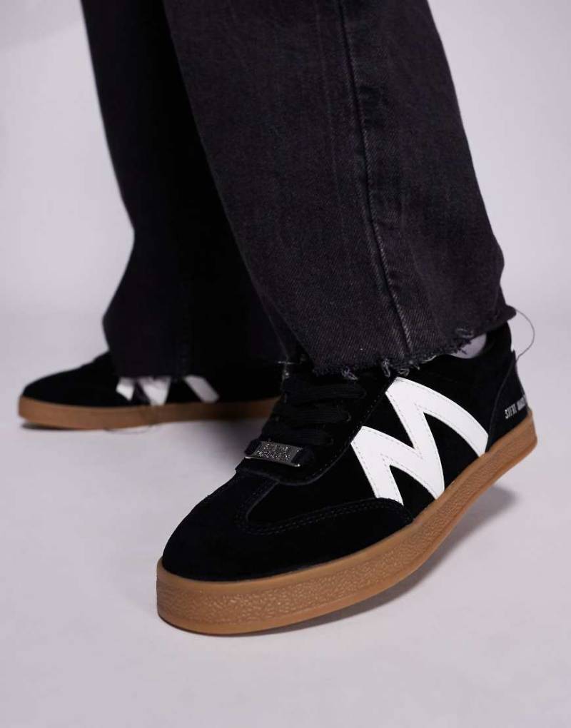 Steve Madden - Degree - Sneaker in Schwarz und Weiß mit Schnürung von Steve Madden