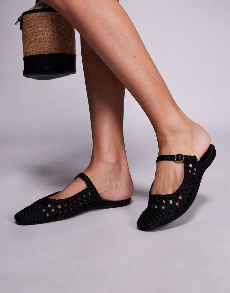 Steve Madden - Glennie - Flache Mules aus schwarzem Satin mit Flechtdesign von Steve Madden