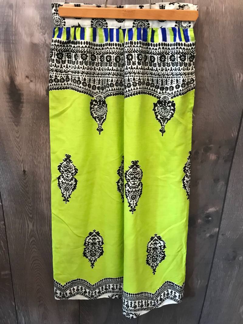 Vintage 1960Er Boho Chic Grüner Langer Sommer Rock - Tolles Retro Muster & Farben von StevesVintageClothes