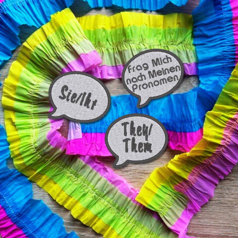 Pronomen Aufnäher, Regenbogen, Queer Merch, Flaggen Aufnäher, Parade Zubehör von Stichfee