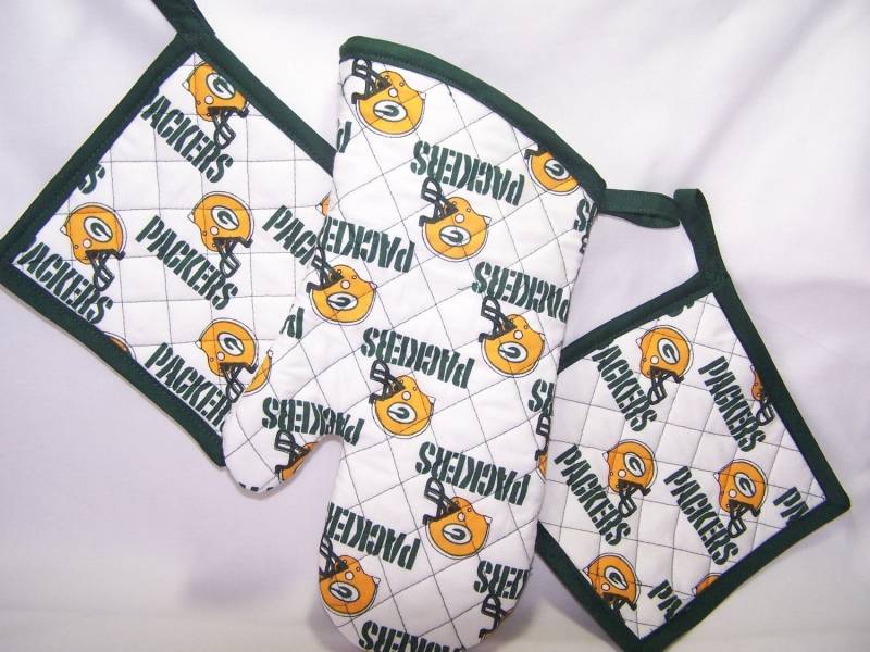 Nfl Green Bay Packers Tail Gate Set; Ofen - Und Topflappen Nfl Green Bay Packers Tail Gate Set; Ofen - Und Topflappen von Stichingram