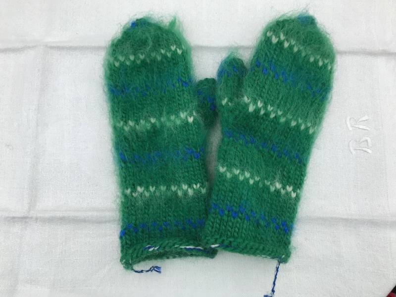 Exklusive Handgestrickte Handschuhe Exklusive Handgestrickte Handschuhe von Stickelina