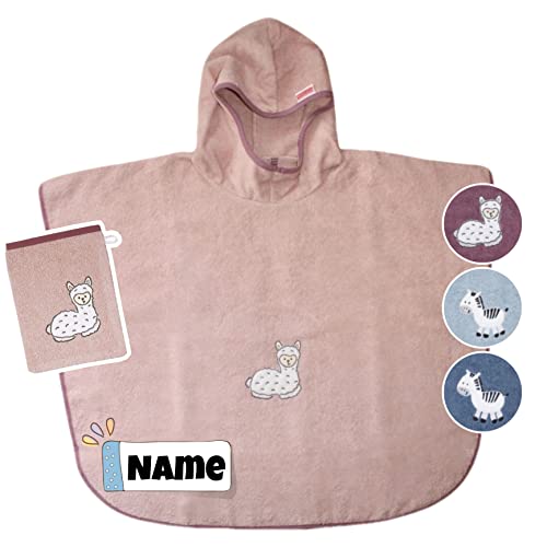 Kinder Poncho + Waschlappen mit Name bestickt mit Name | Badeponcho | personalisiert | Kapuzenbadetuch Bademantel Kinder | Kapuzenhandtuch | Badetuch mit Kapuze | bis 7 Jahre (rosa Lama) von Stickling