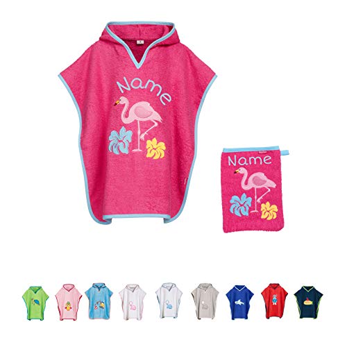 Stickling SET Kinder Badetuch Poncho und Waschhandschuh Waschlappen bestickt | personalisiert mit Namen | Baby Kapuze Bademantel | Robe | Baumwolle (pinker Flamingo L) von Stickling