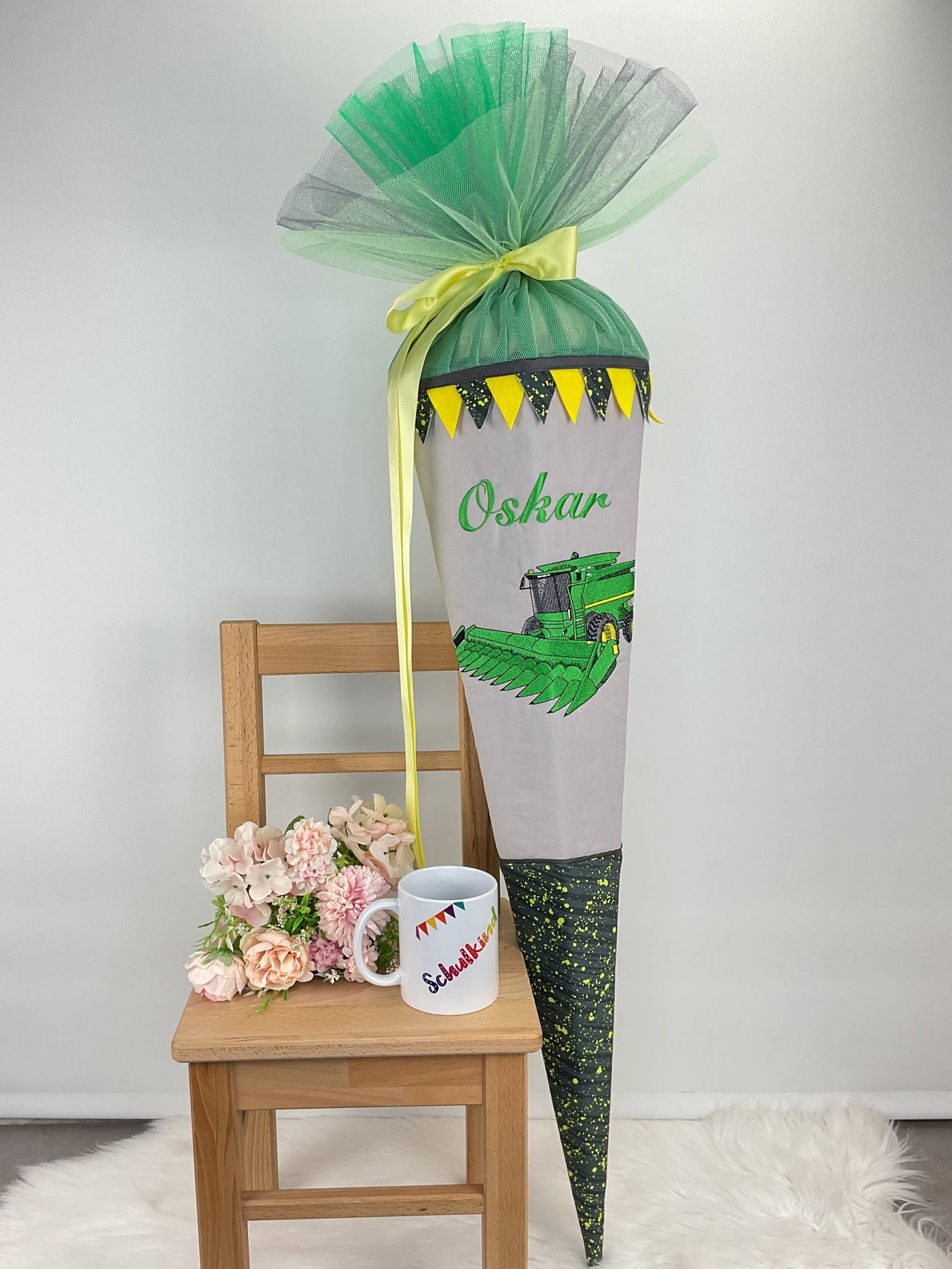 Schultüte Grün Mähdrescher Mit Namen von StickmanufakturDE