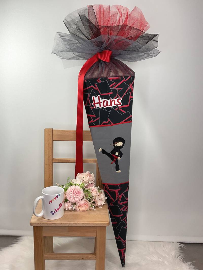 Schultüte Ninja Mit Namen von StickmanufakturDE