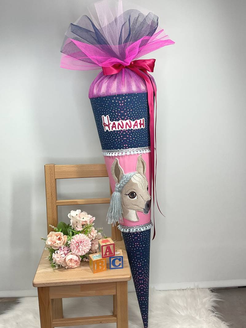 Schultüte Pferd Mit Mähne Und Namen von StickmanufakturDE