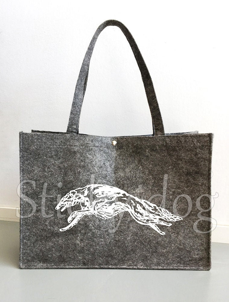 Gefilzte Tasche Borzoi Laufende Hund Silhouette Gefilzte Tasche Borzoi Laufende Hund Silhouette von Stickydog