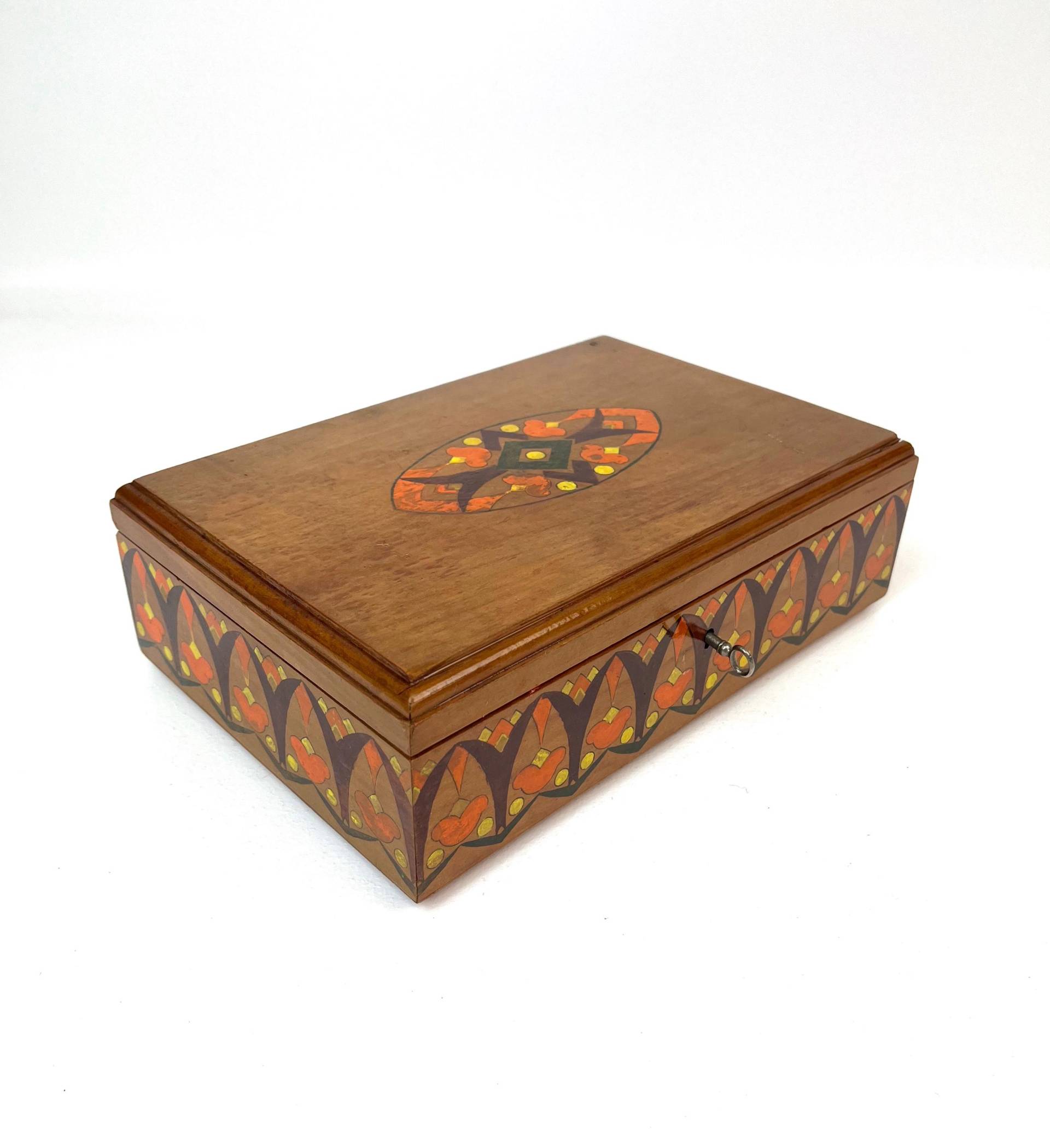 Rare Antique Art Nouveau Wooden Hand Painted Jewelry Box With Lock & Key von StilelementeGALLERY