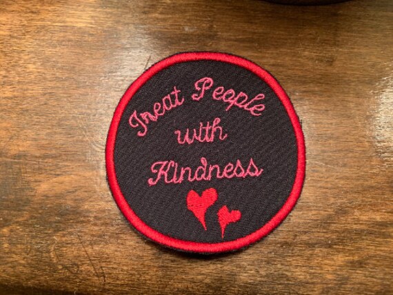 Treat Menschen Mit Kindness Handgemachte Patch von StillStandingDesigns