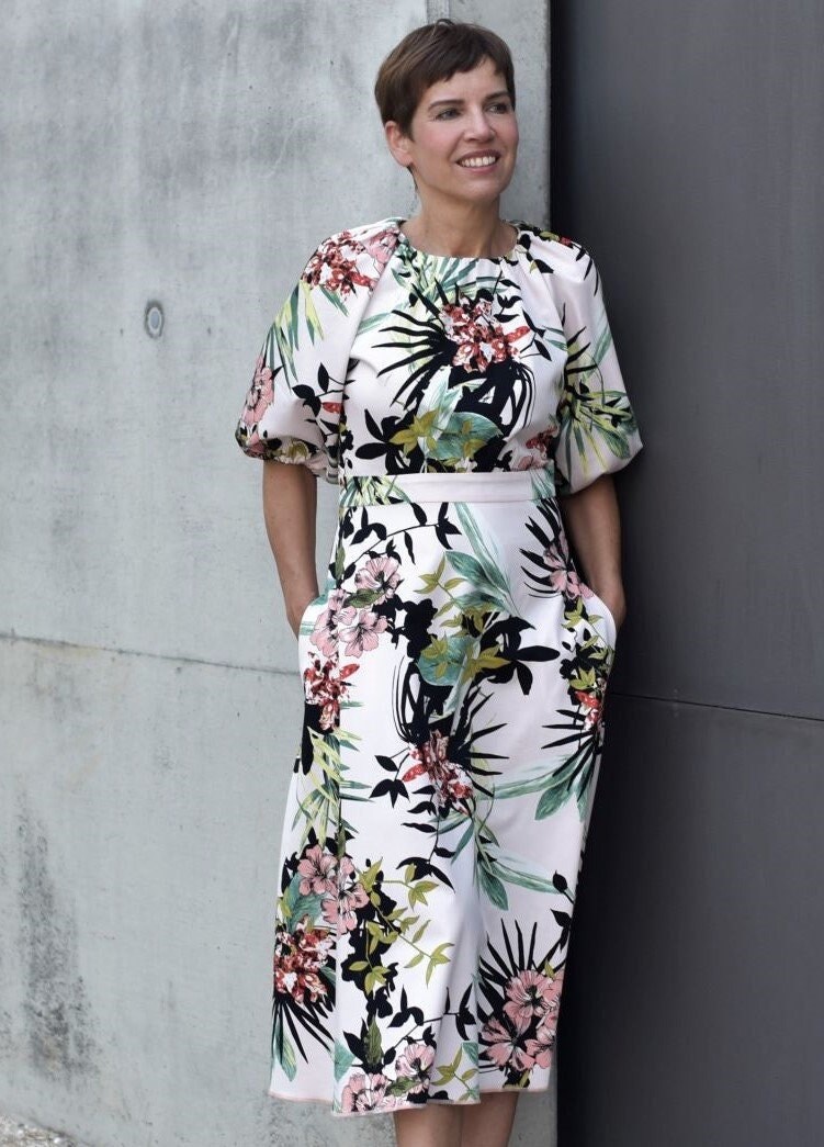 Sommerkleid Mit Blumenmuster in Rosa von Stilsichergekleidet