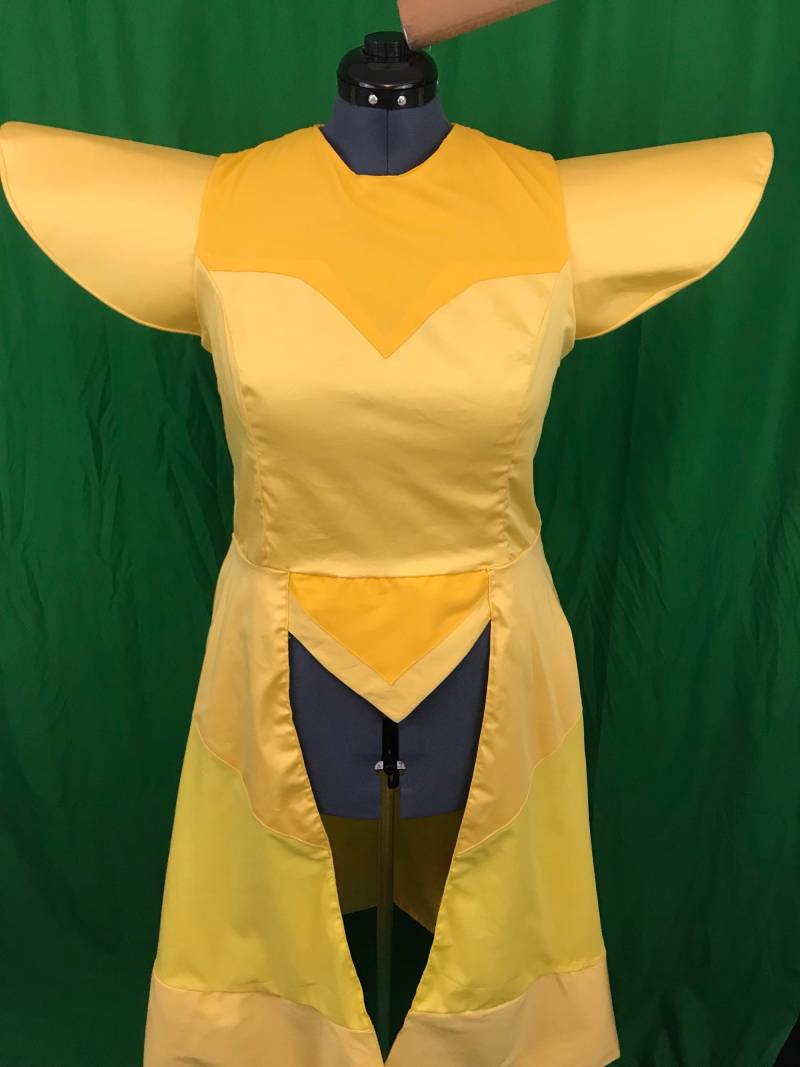 Gelbe Jacke Oder Mantel Für Cosplay Und Kostüme von StiltskinsCupboard