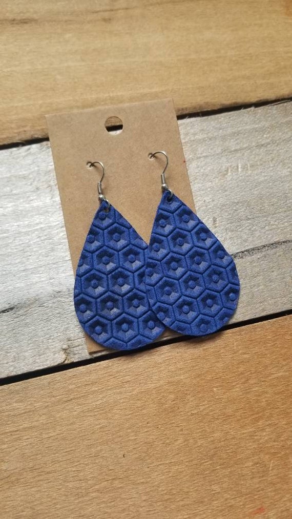 Leder Tropfen Ohrringe, Navy Leder, Tropfen, Ohrringe Leder Tropfen Ohrringe, Navy Leder, Tropfen, Ohrringe von StitchaStoryDesigns