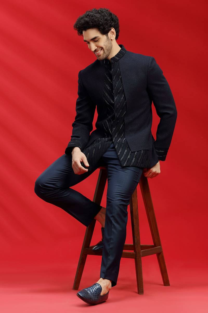 Marineblauer Jodhpuri-Anzug Für Männer Bestickte Nehru-Jacke Und Hose von StitcheryUK