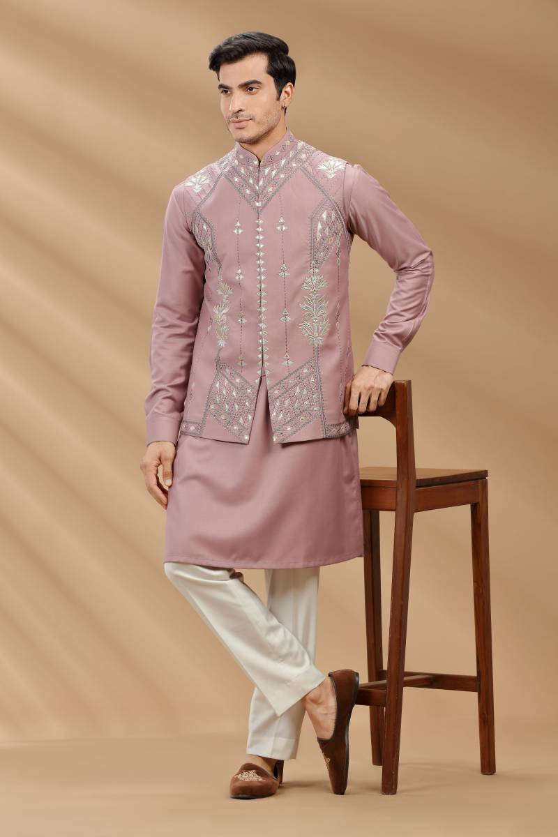 Onion Color Suiting Stoff Herren Kurta Set Mit Weste, Nehru Jacke, Modi Designer Half Jodhpuri Jacke Pyjama von StitcheryUK