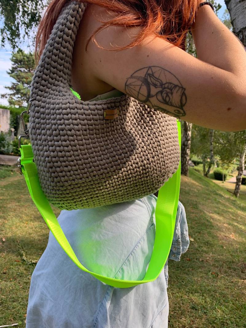 The Luminous | Gehäkelte Handtasche Handgemacht The Luminous | Gehäkelte Handtasche Handgemacht von StitchesBeCrayDesign