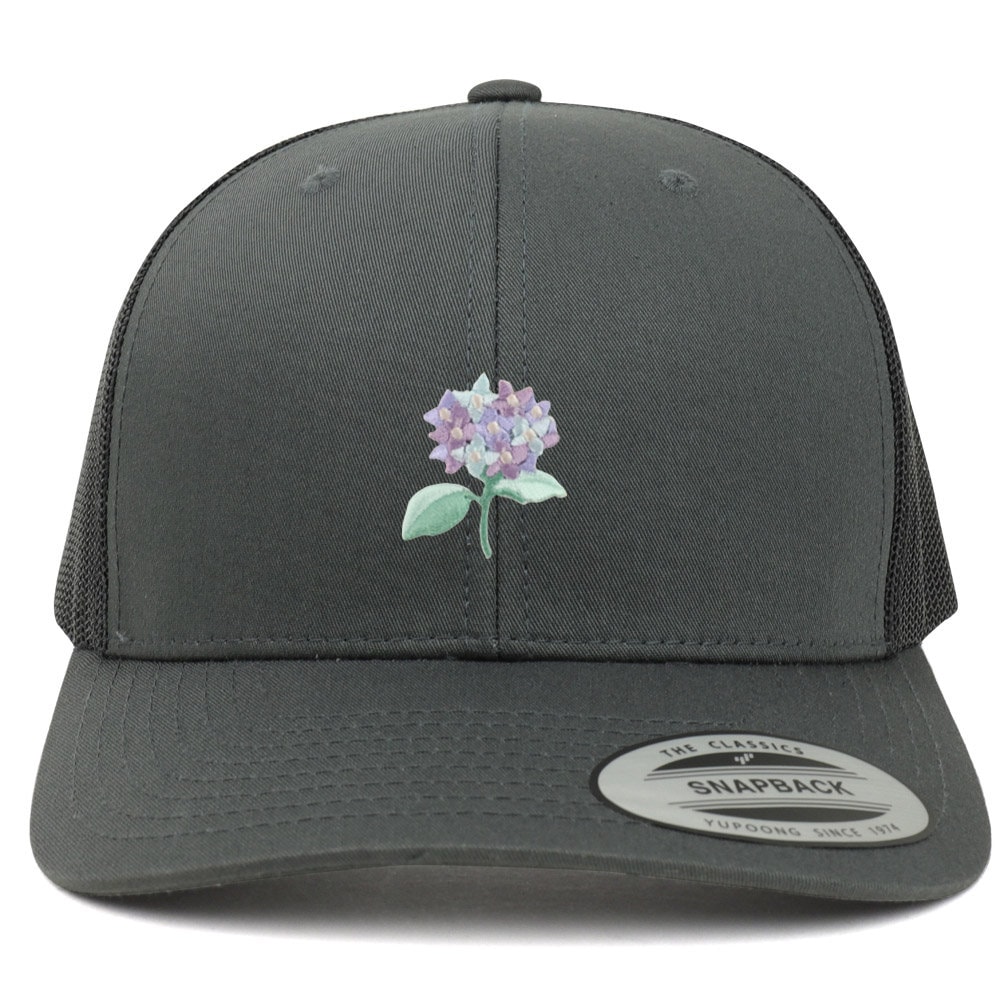 stitchfy Hydrangea Patch 6 Panel Trucker Mesh Cap | Sf-Ap0031-Flx-6606 von Stitchfy