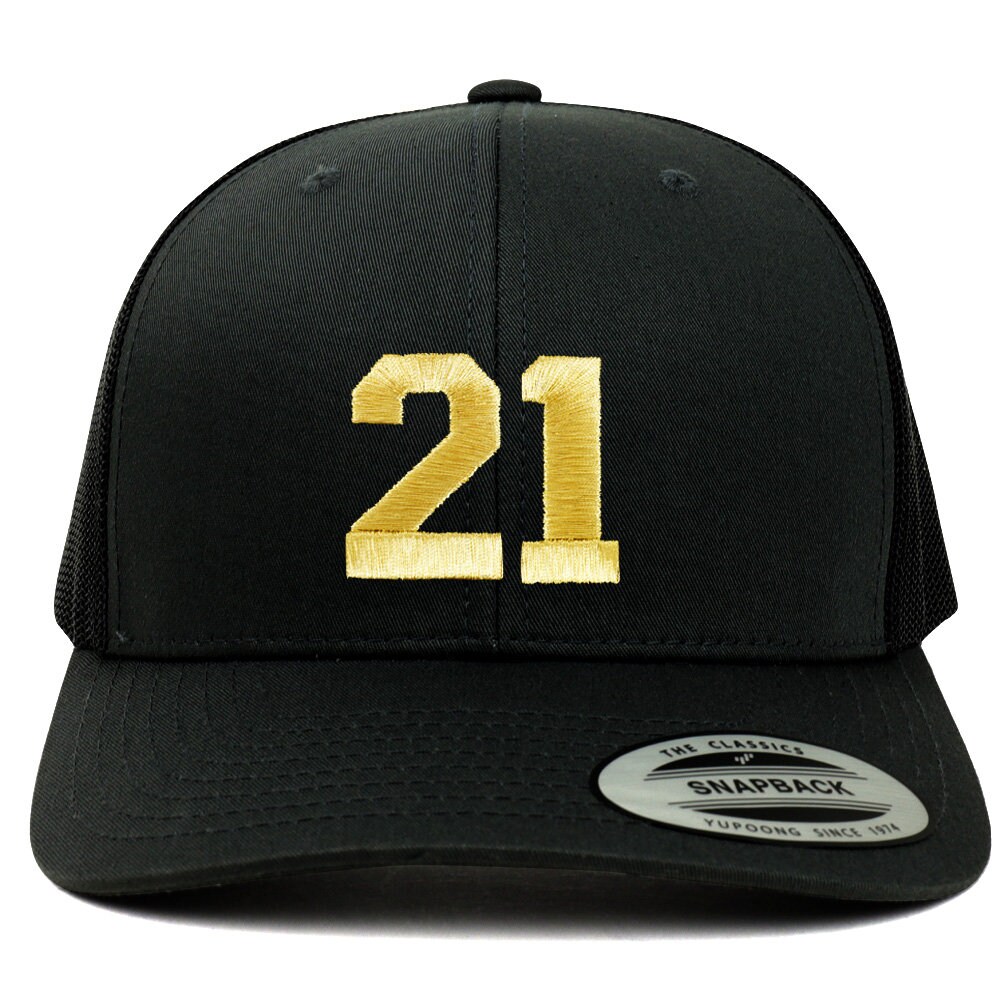 stitchfy Number 21 Goldfaden Bestickte Retro-Trucker-Netz-Baseballmütze | Sf-Txt226-G-Flx-6606 von Stitchfy