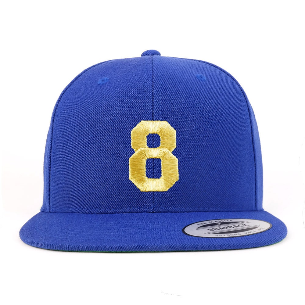 stitchfy Number 8 Goldfaden Bestickt Flat Bill Snapback Cap | Sf-Txt213-G-Flx-6089M von Stitchfy