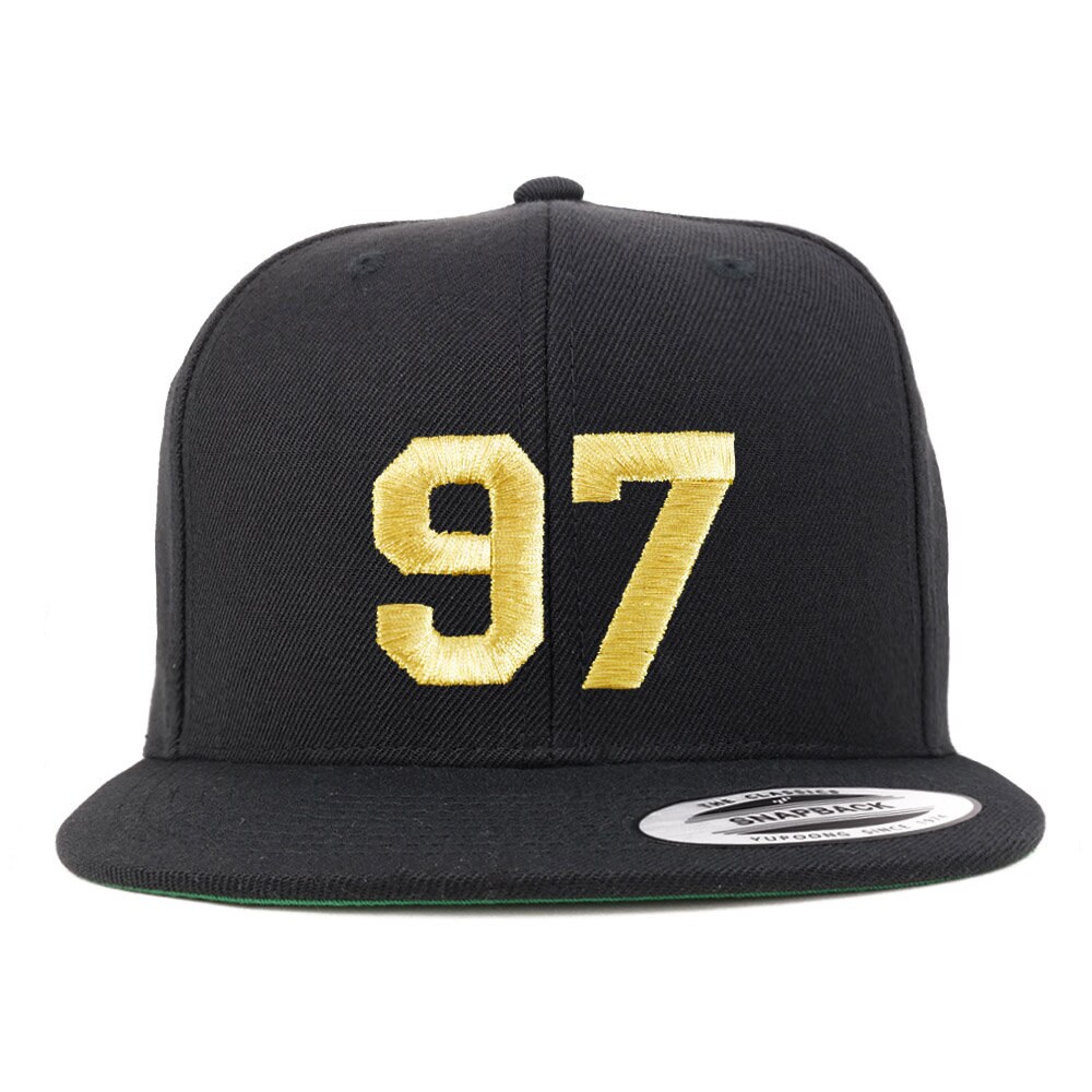 stitchfy Number 97 Goldfaden Bestickt Flat Bill Snapback Cap | Sf-Txt302-G-Flx-6089M von Stitchfy