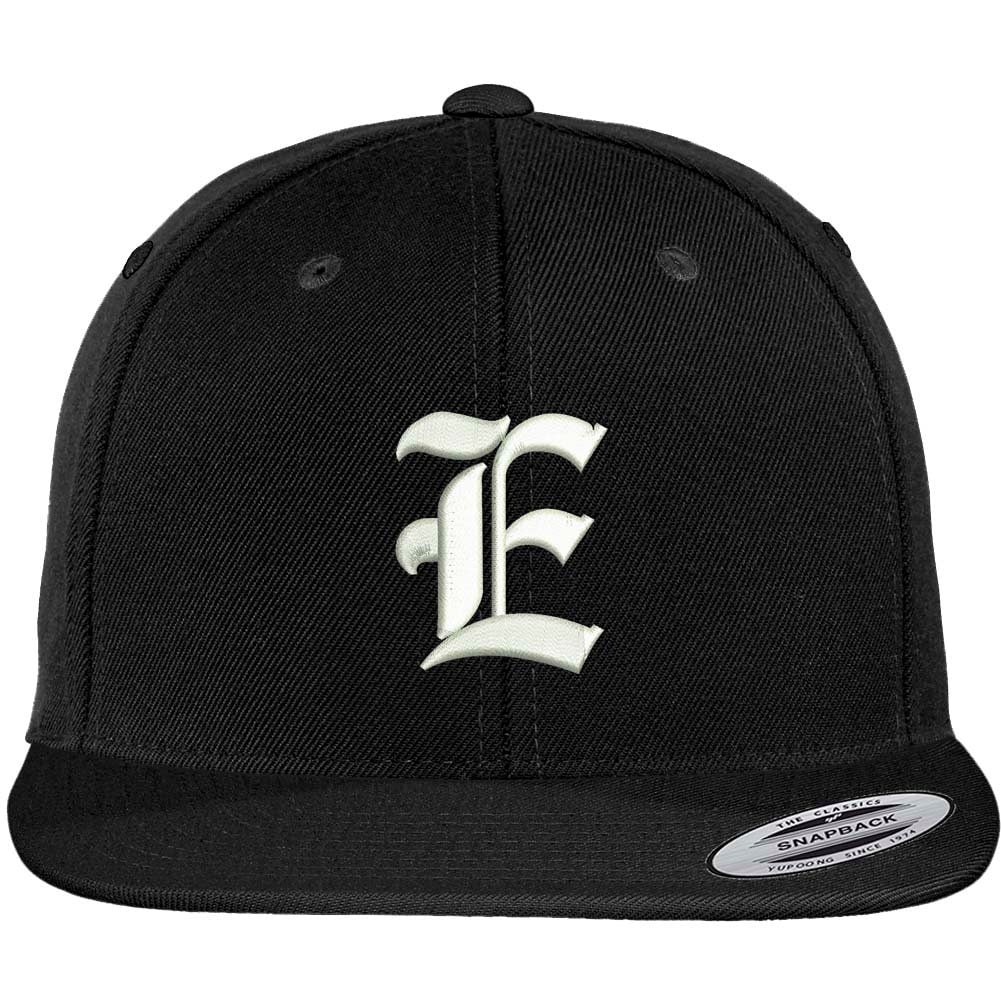 stitchfy Old English E Bestickte Flat Bill Snapback Cap | Sf-Txt005-Flx-6089M von Stitchfy