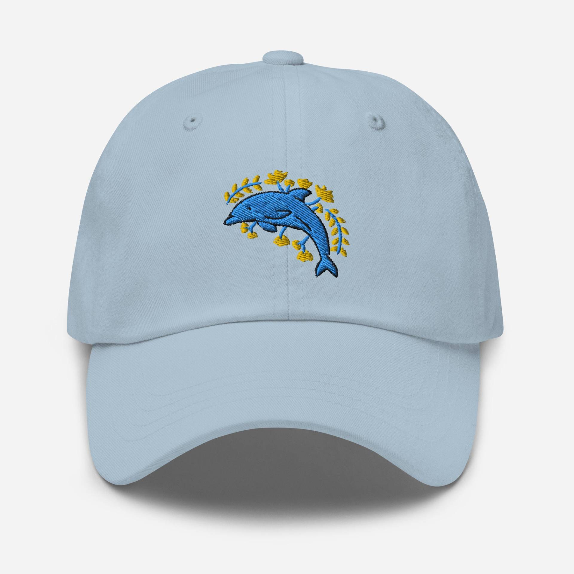 Floraler Delfin Papa Hut, Ozean Tier Bestickte Mütze Handgemacht Verstellbar 6 Panel Unisex Baseball Cap in Mehreren Farben, Meer Fisch Liebhaber von StitchinSmilesCo