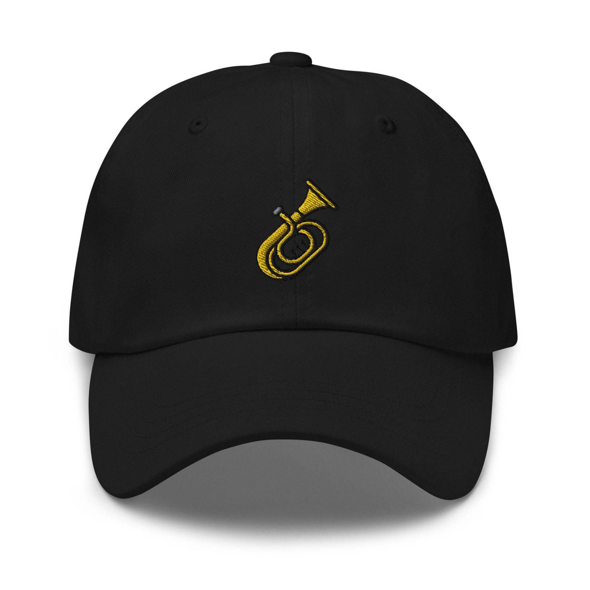 Gestickte Trompete Papa Hut, Verstellbare Unisex Baseballkappe, Liebhaber Geschenk, Musiker Schwarzer Cooler Musikhut Gestickte Trompete Papa Hut, Verstellbare Unisex Baseballkappe, Liebhaber Geschenk, Musiker Schwarzer Cooler Musikhut von StitchinSmilesCo