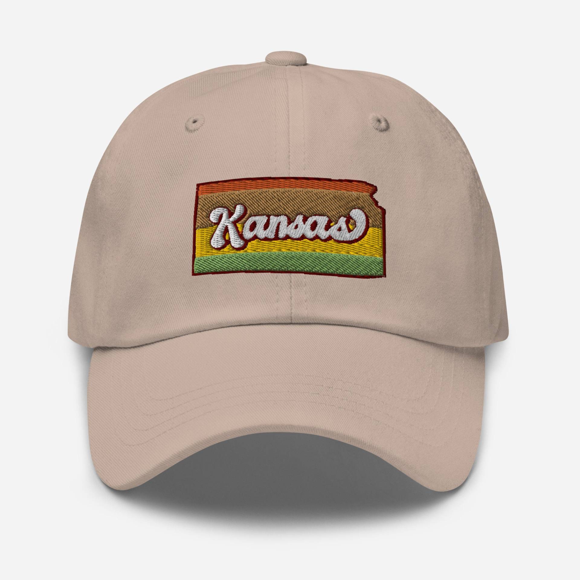 Kansas State Dad Hat, Vintage Bestickter Hut, Retro Amerika Handgemacht Unisex Verstellbar Baseball Cap, Usa Reisegeschenk, Weitere Farben von StitchinSmilesCo